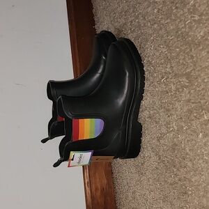 Chooka Pride Rainboots Rainbow Limited Edition sz 9